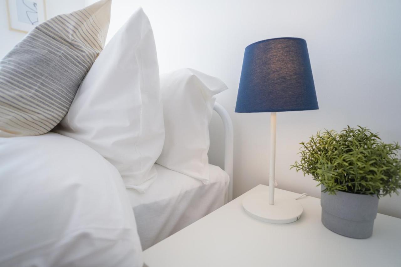 Stylish Apartment With Private Parking Cardiff Eksteriør bilde